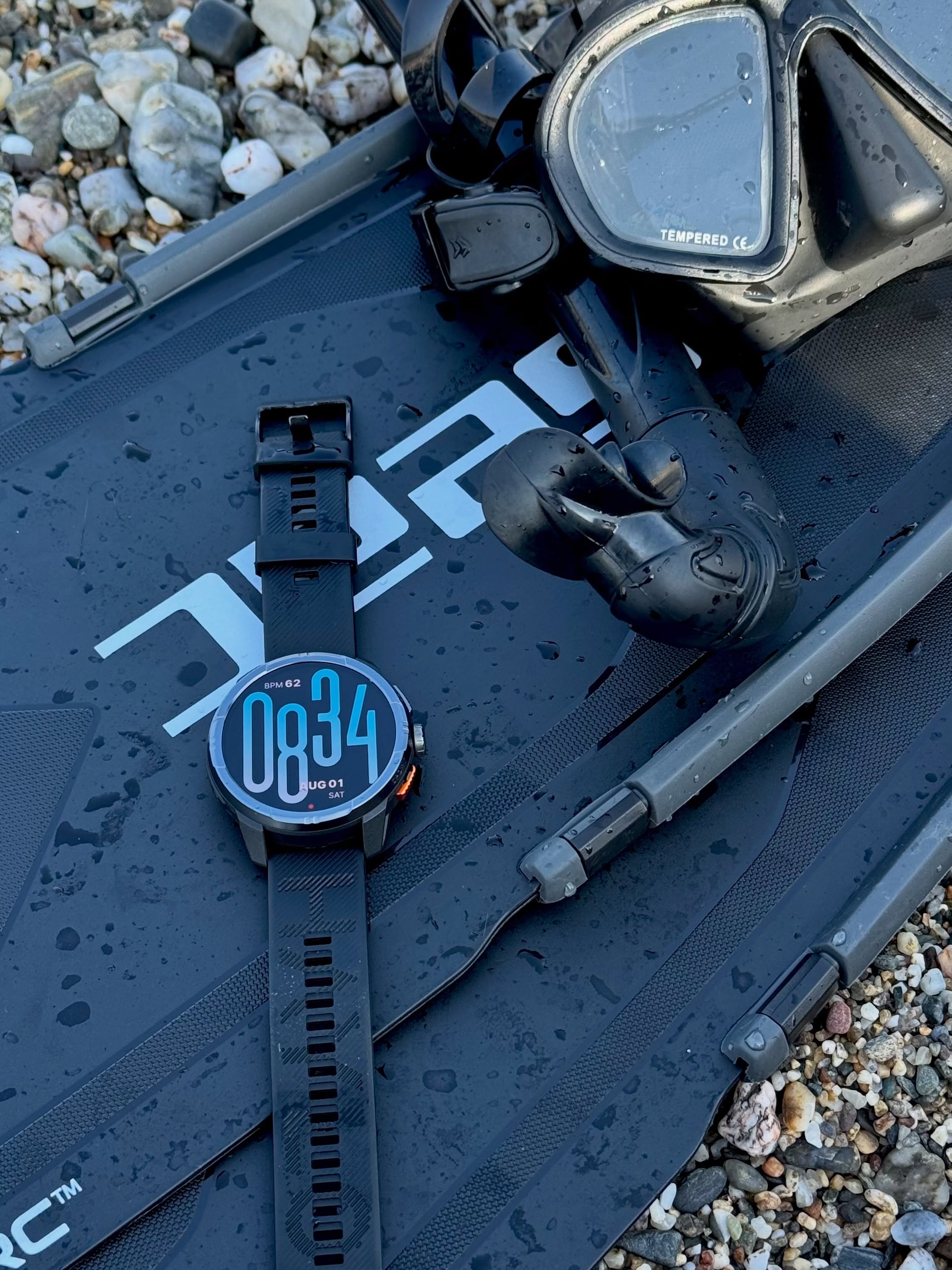 HAYLOU Solar Ultra sports display detail